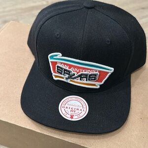 San Antonio Spurs SnapBack Hat